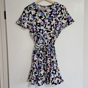 NWOT Flirty pastel sundress Medium